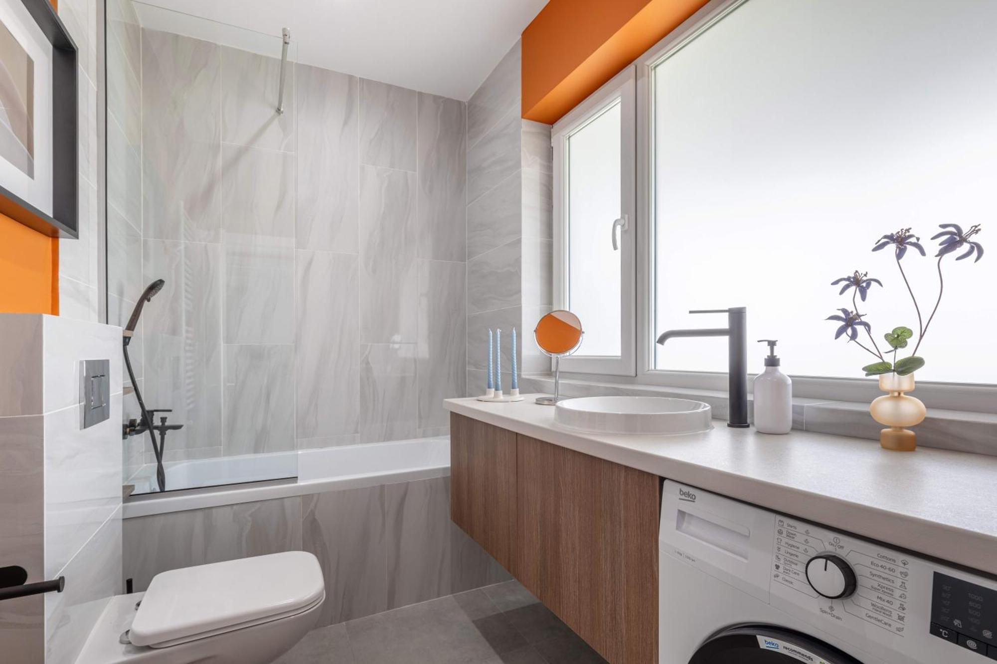 Playful & Bright 1Br Near The Faculty Of Law Apartment Bukares Bagian luar foto