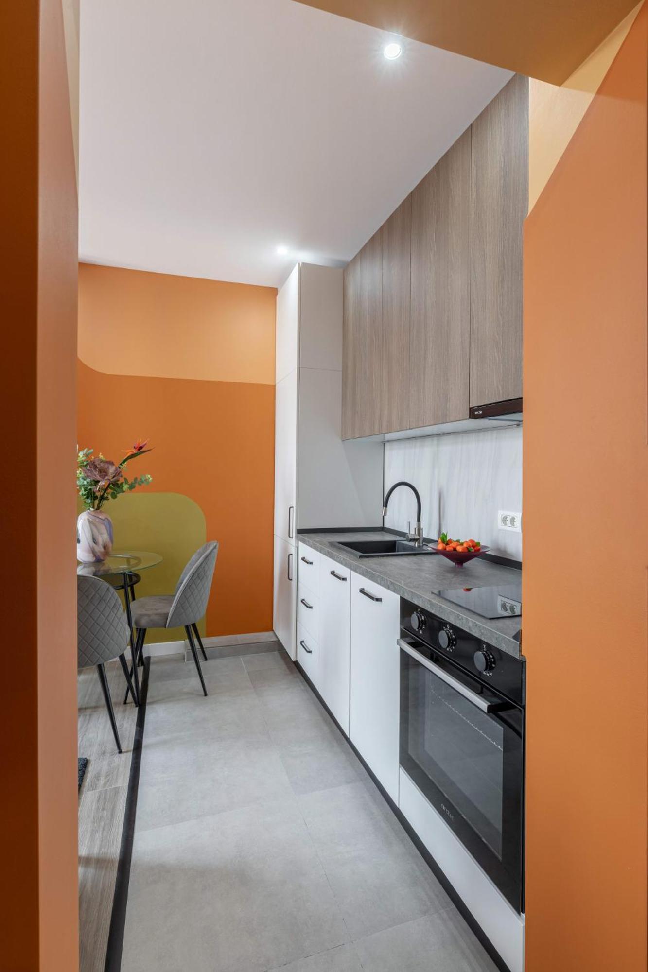 Playful & Bright 1Br Near The Faculty Of Law Apartment Bukares Bagian luar foto